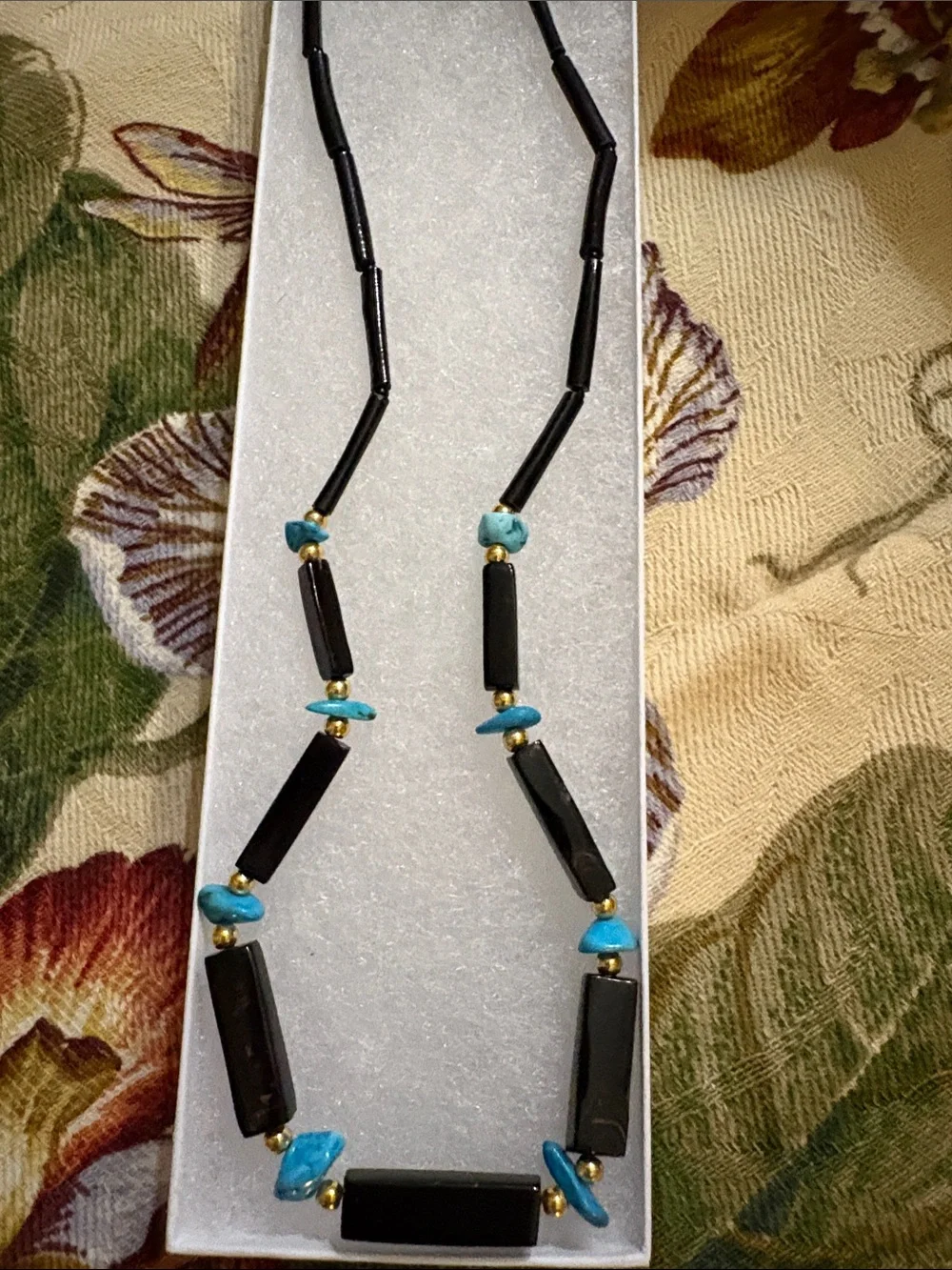 8.5” Black and Turquoise Beaded Women's Necklace
